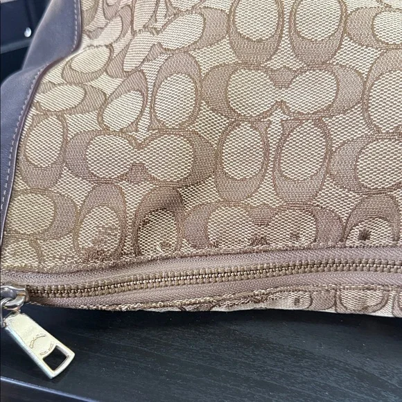 Coach Brown and Tan Hobo Bag - Picture 6 of 9